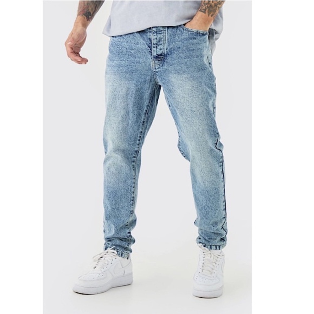 BOOHOOMAN MENS TAPERED FIT RIGID JEANS ACID WASHED